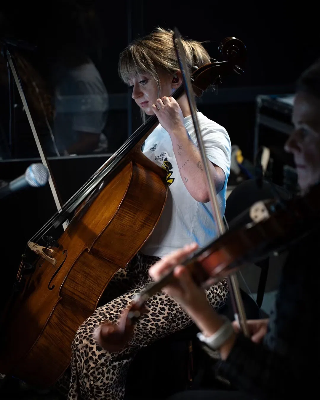 Bag kulissen i orkestergraven på "Fang Vinden", Fredericia Musicalteater, fotograf: Emilie Vinther